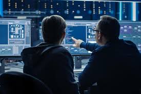 Derecho digital, ciberseguridad y protección de datos: Qué máster elegir